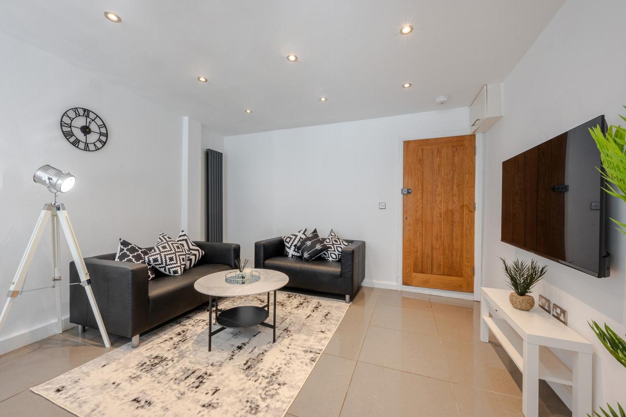 Stylish Two Bedroom Apartment By Central London With Garden Londres Exterior foto