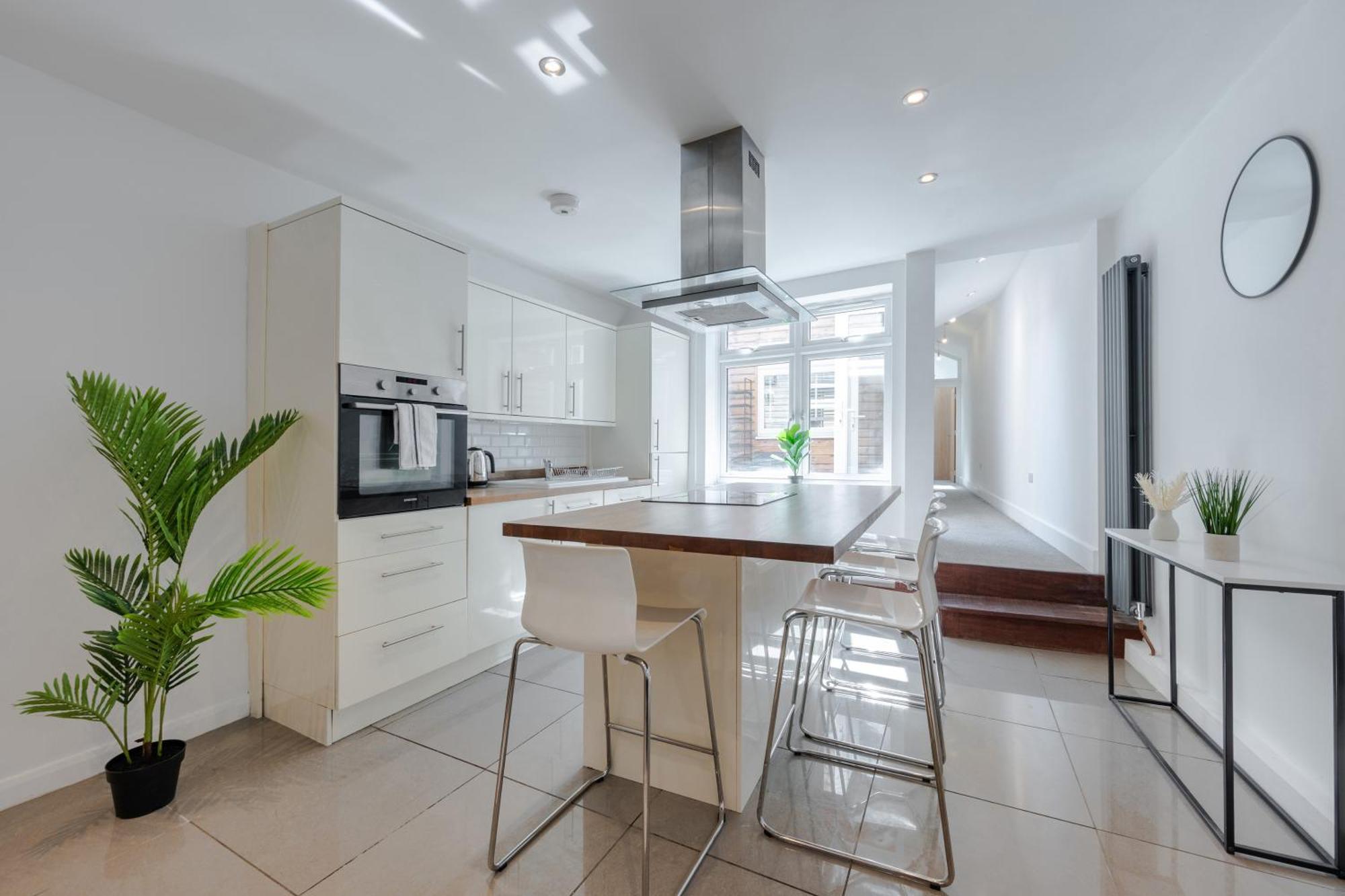 Stylish Two Bedroom Apartment By Central London With Garden Londres Exterior foto