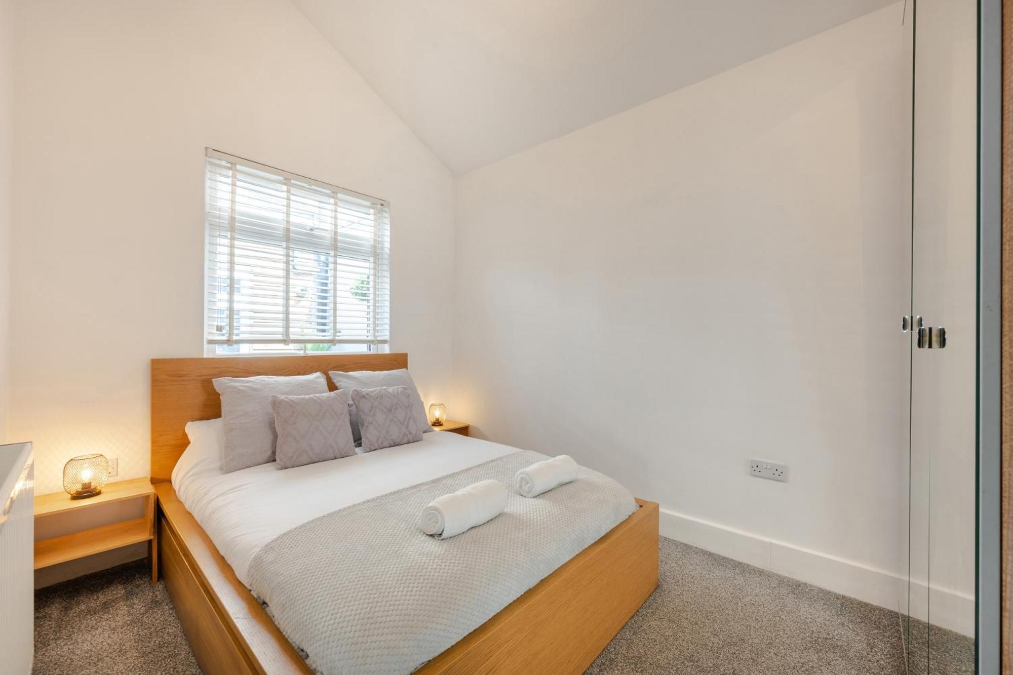 Stylish Two Bedroom Apartment By Central London With Garden Londres Exterior foto
